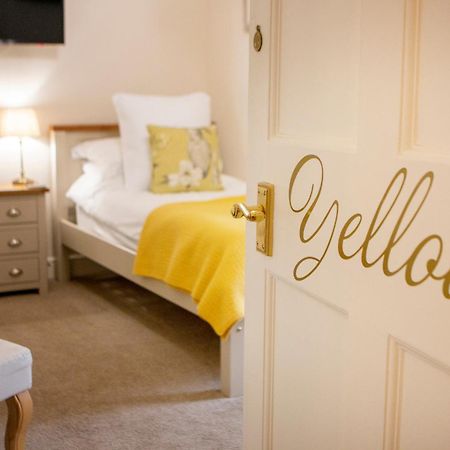 Market Cross Guest House Belford Esterno foto