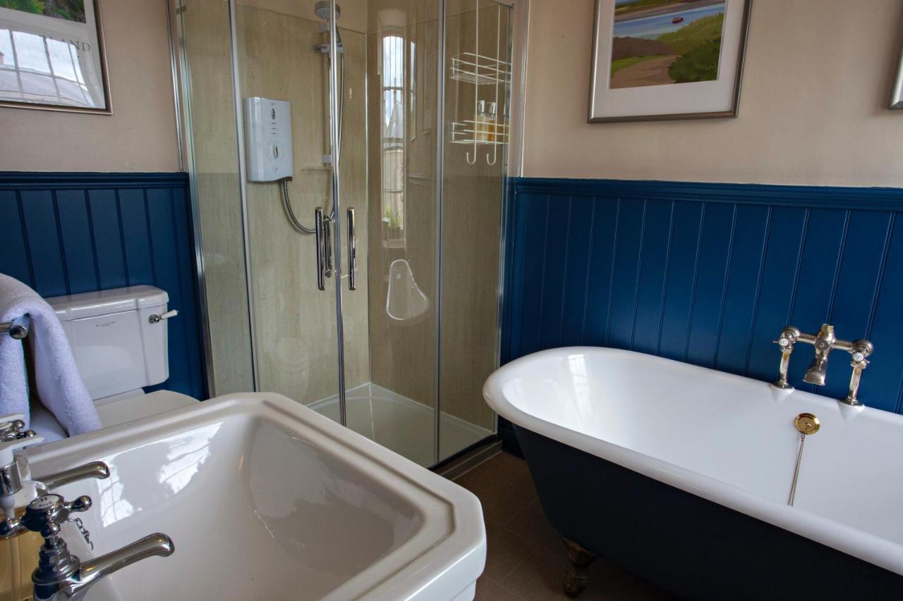 Market Cross Guest House Belford Esterno foto